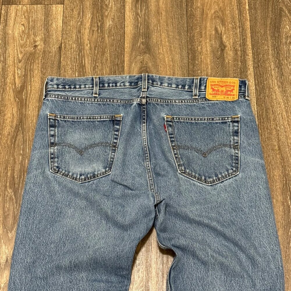 Levi's 505 Jeans Men's 40x30 Medium Wash Regular Fit Stretch Denim - Picture 7 of 10